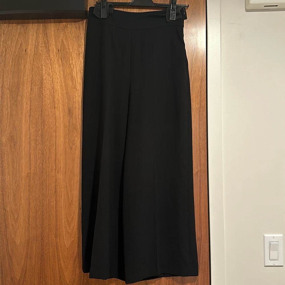 Zara high waisted blank wide leg culottes small